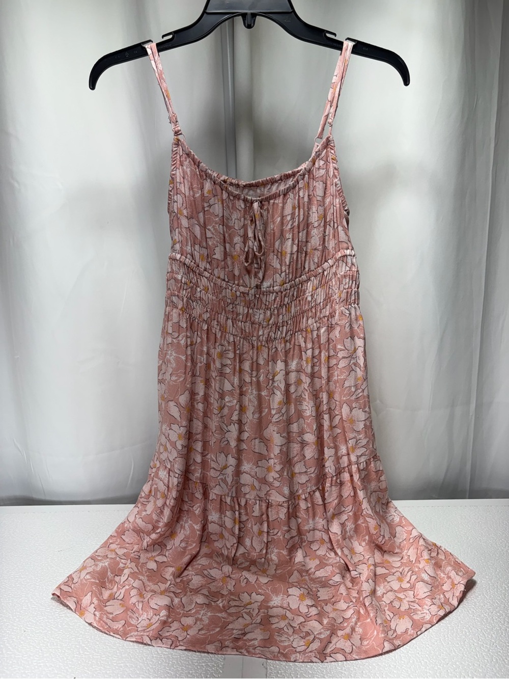 Hurley Dusty Pink Floral Mini Dress with Spaghetti Straps 4541